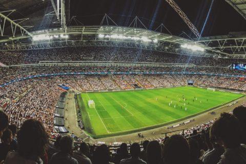 Fußballstadion