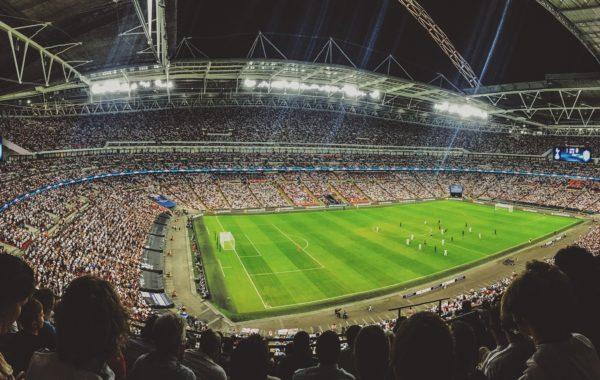 Fußballstadion