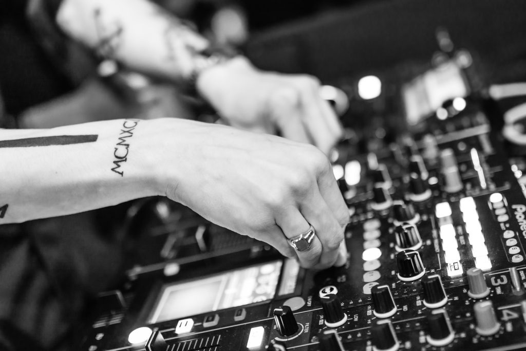 DJ Mischpult
