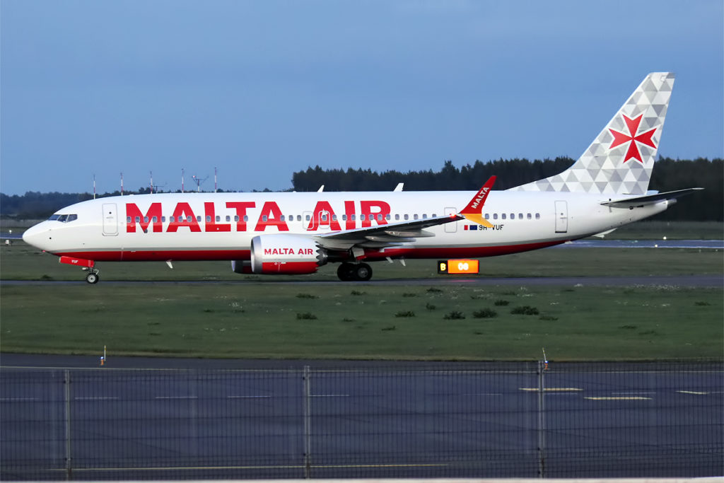 Malta Air (Boeing 737)