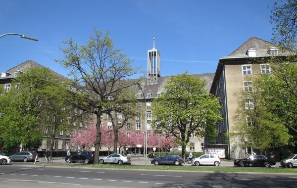 Berlin, Bezirksamt Mitte (Rathaus Tiergarten)